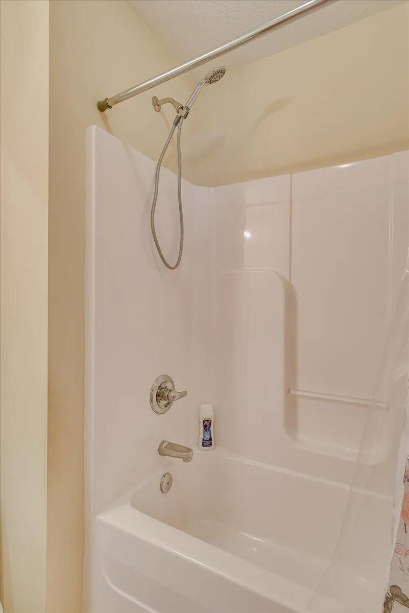 540 Edgecliff Lane Evans, GA 30809