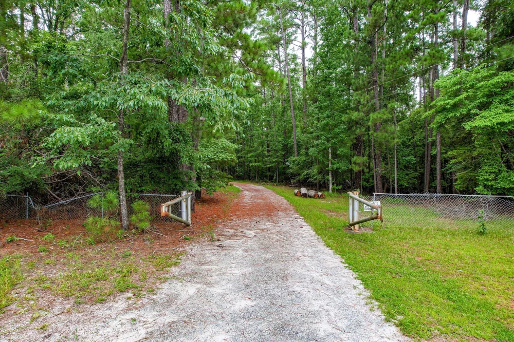 6205 Keg Creek Drive Appling, GA 30802