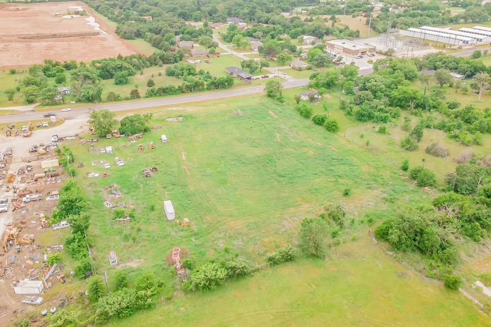 1704 W Fm 917 Burleson, TX 76058