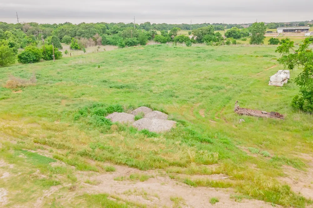 1704 W Fm 917 Burleson, TX 76058