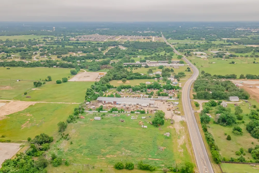 1704 W Fm 917 Burleson, TX 76058