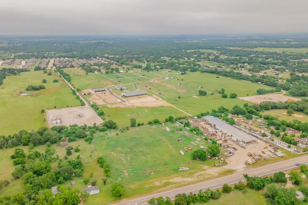 1704 W Fm 917 Burleson, TX 76058