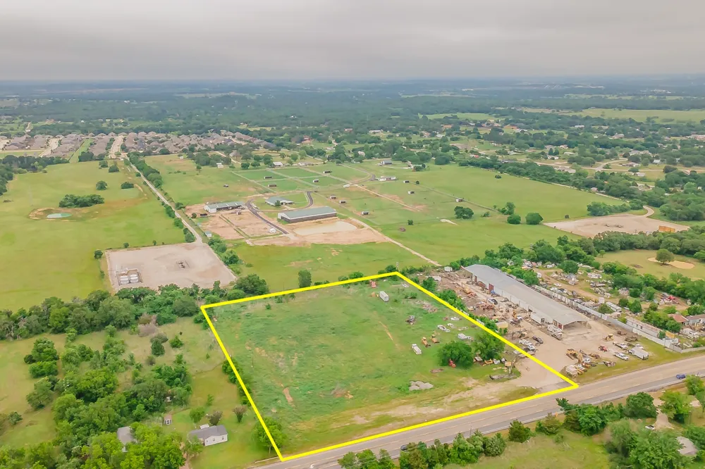 1704 W Fm 917 Burleson, TX 76058