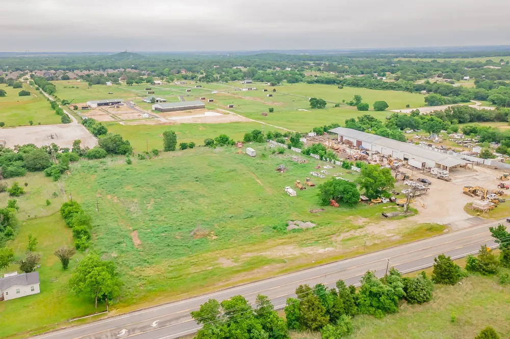 1704 W Fm 917 Burleson, TX 76058