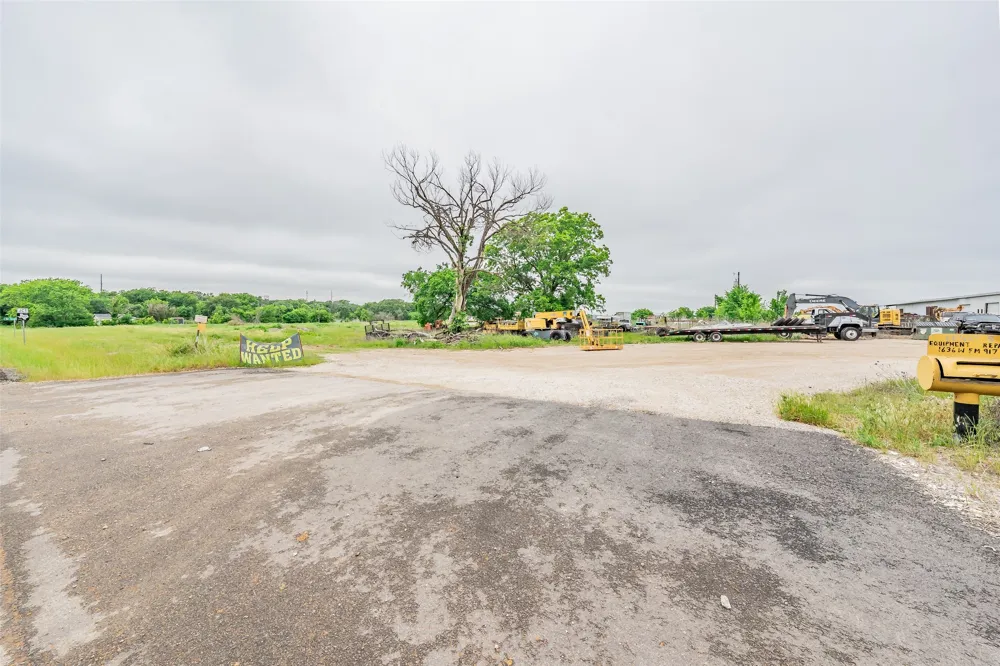 1704 W Fm 917 Burleson, TX 76058