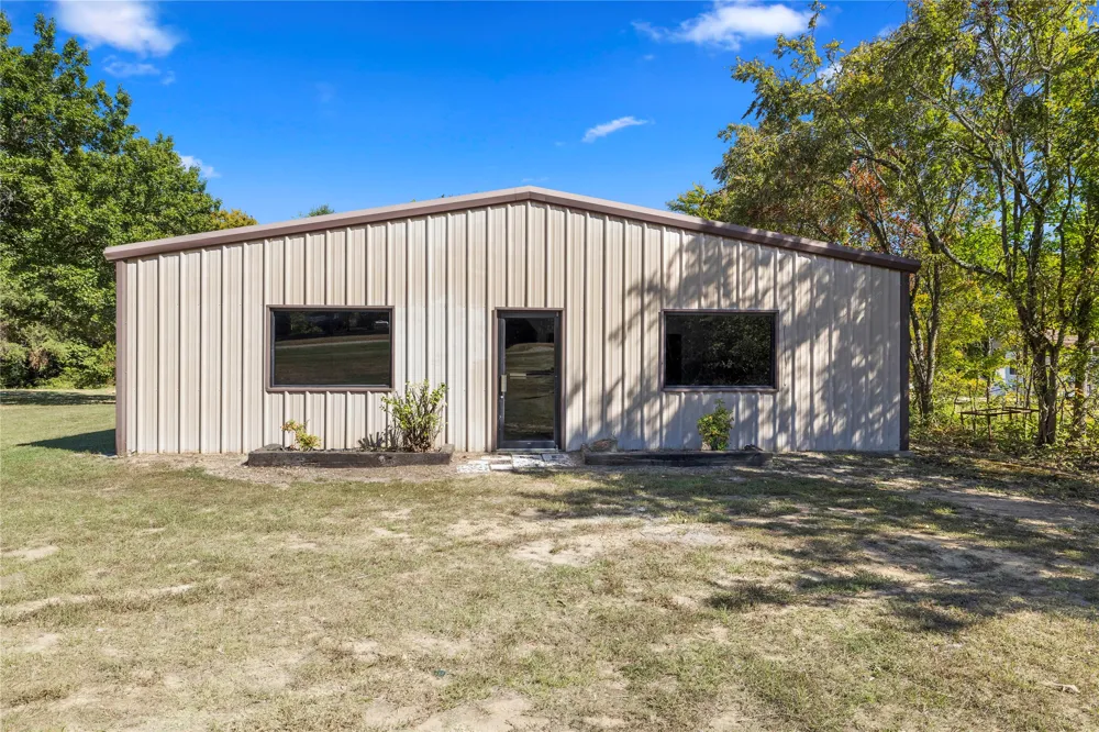 1620 Fm 17 Alba, TX 75410
