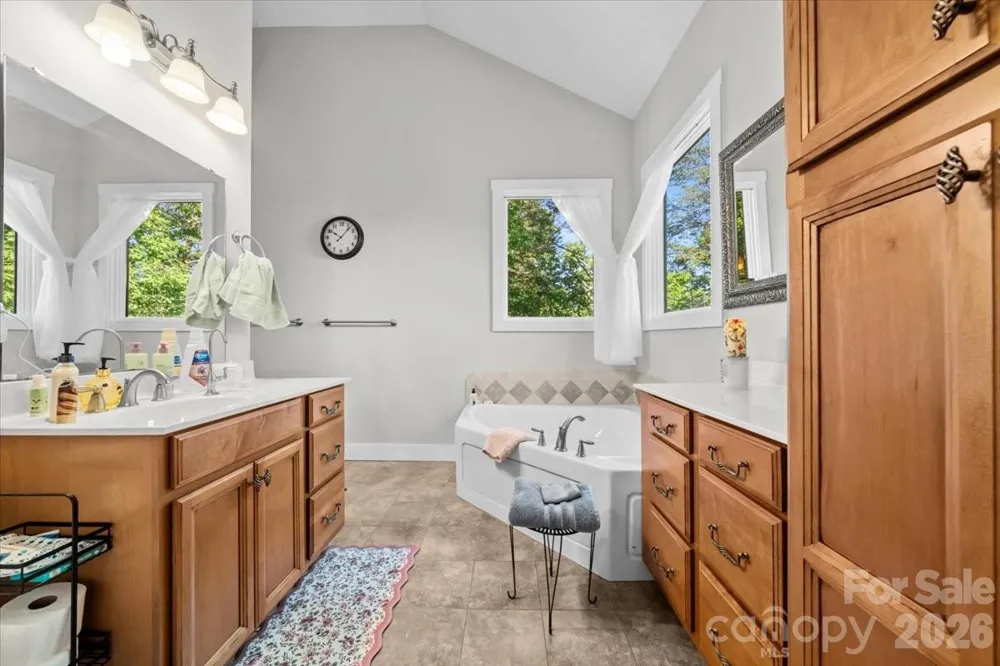 2207 Sierra Trace Road Denton, NC 27239