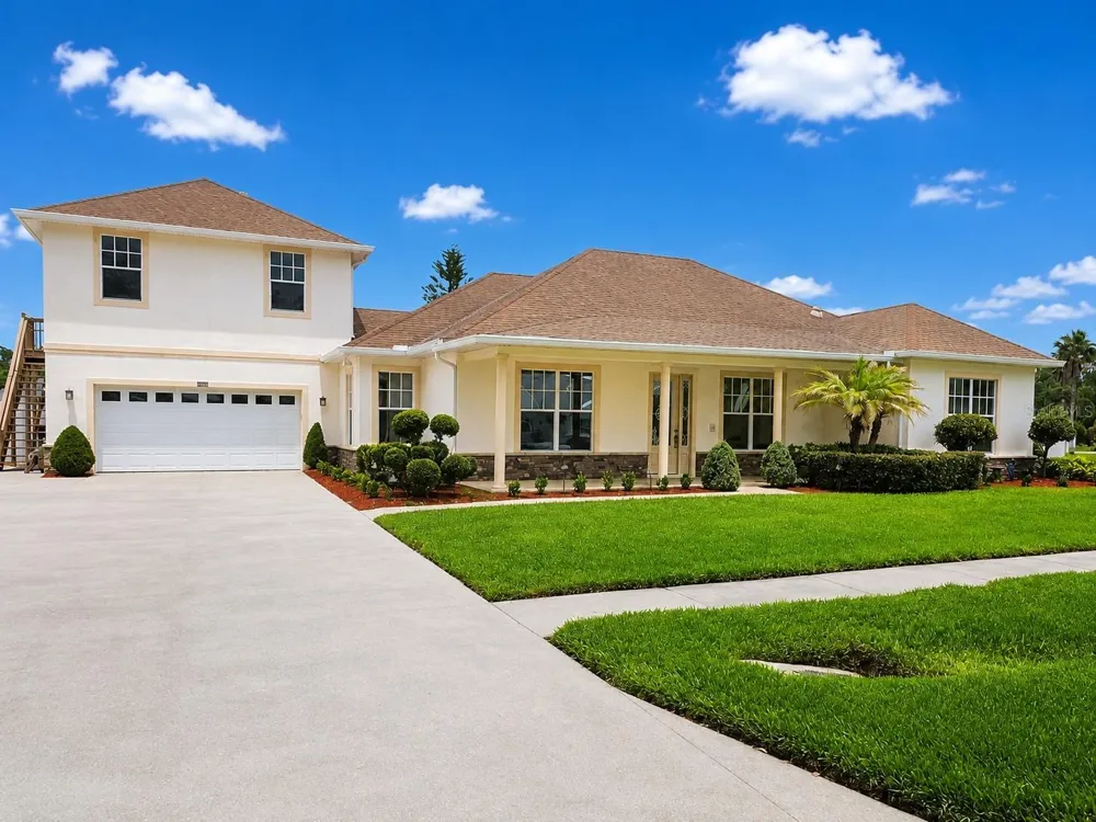 6402 BARCELLONA ROAD Land O Lakes, FL 34637