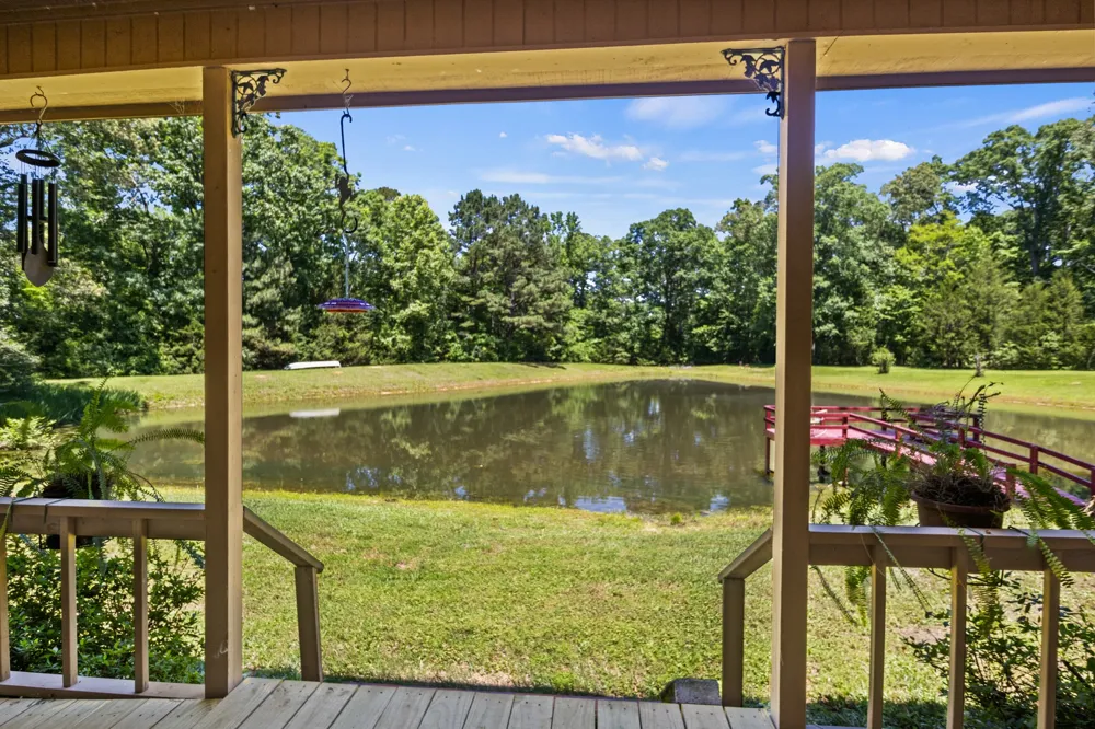 4469 County Road 1579 Avinger, TX 75630