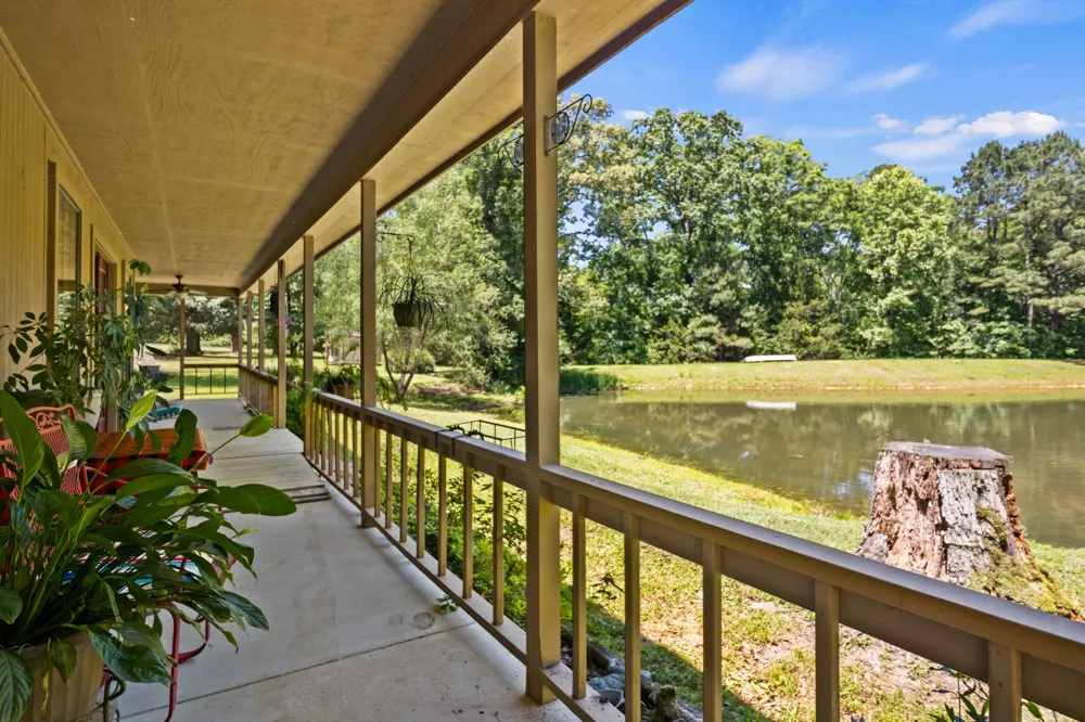4469 County Road 1579 Avinger, TX 75630