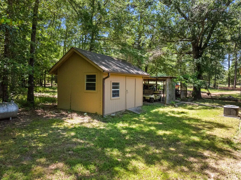 4469 County Road 1579 Avinger, TX 75630