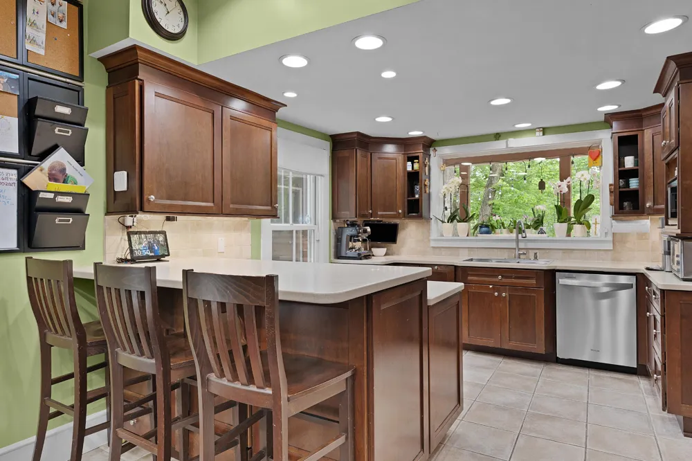 508 Scenic Highway Lookout Mountain, TN 37350