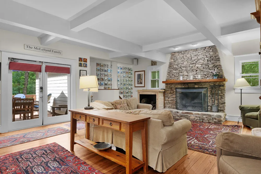 508 Scenic Highway Lookout Mountain, TN 37350