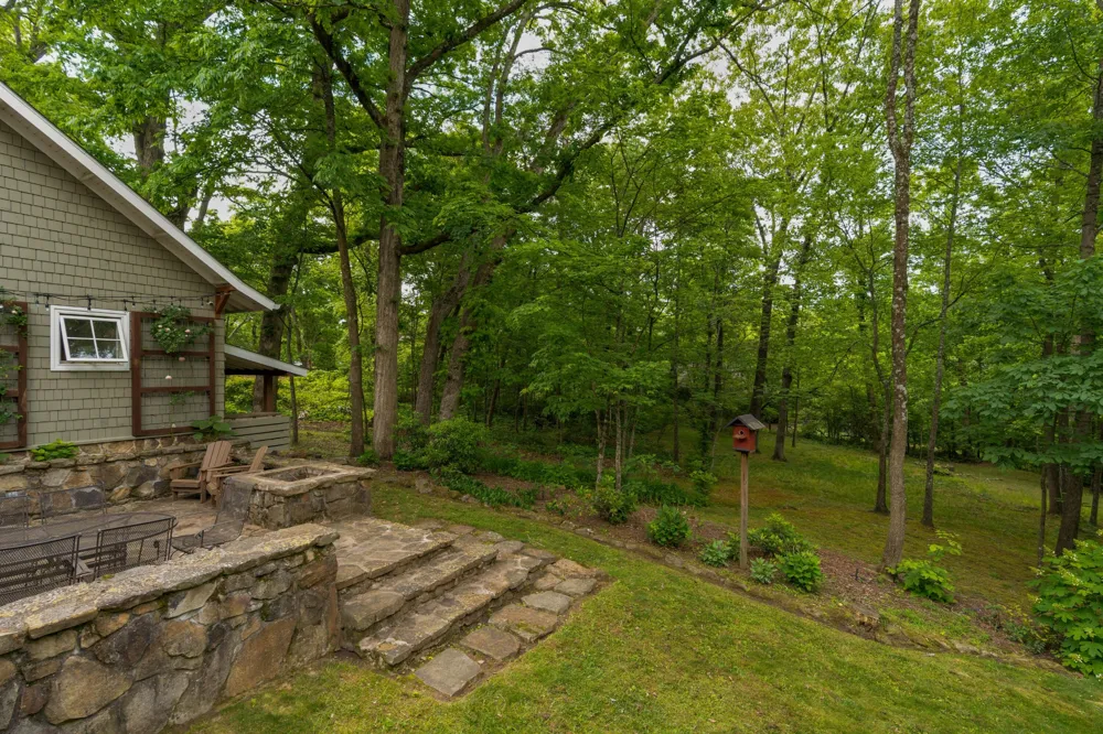 508 Scenic Highway Lookout Mountain, TN 37350