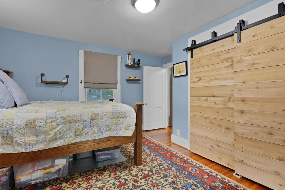 508 Scenic Highway Lookout Mountain, TN 37350