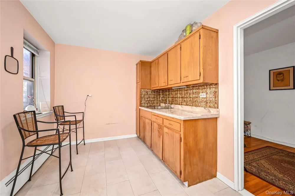 99-10 60Ave #3B Corona, NY 11368