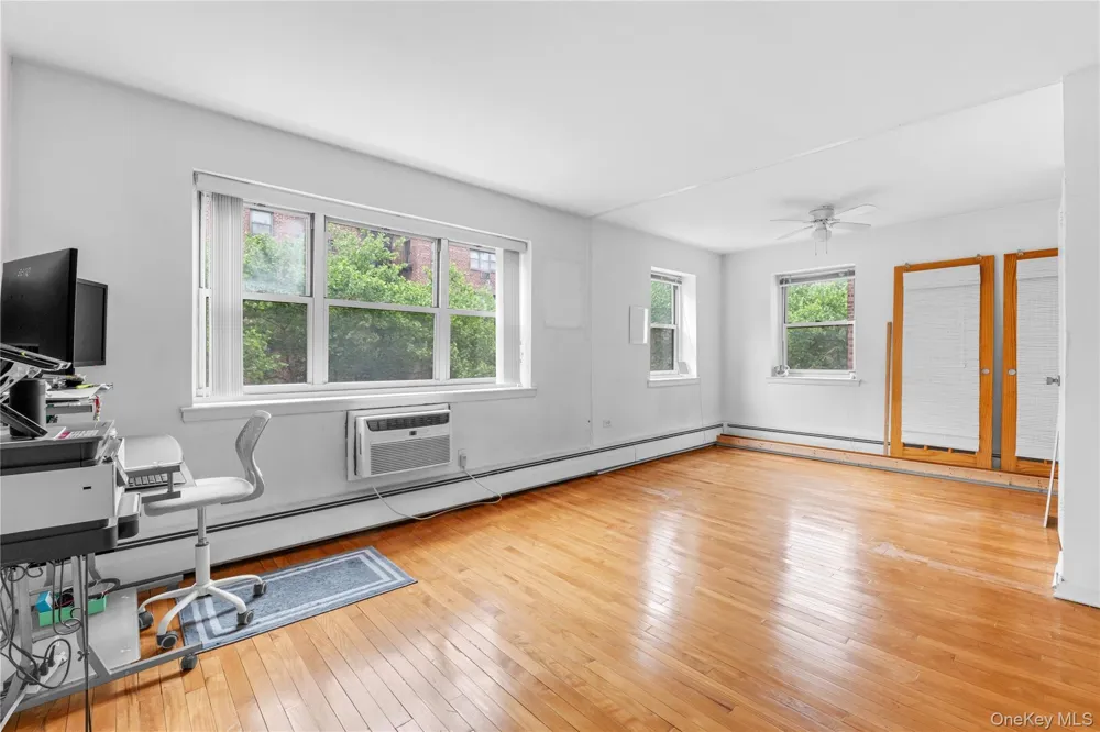 99-10 60Ave #3B Corona, NY 11368