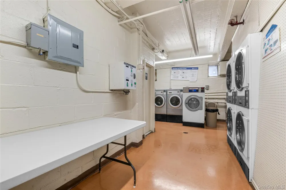 99-10 60Ave #3B Corona, NY 11368