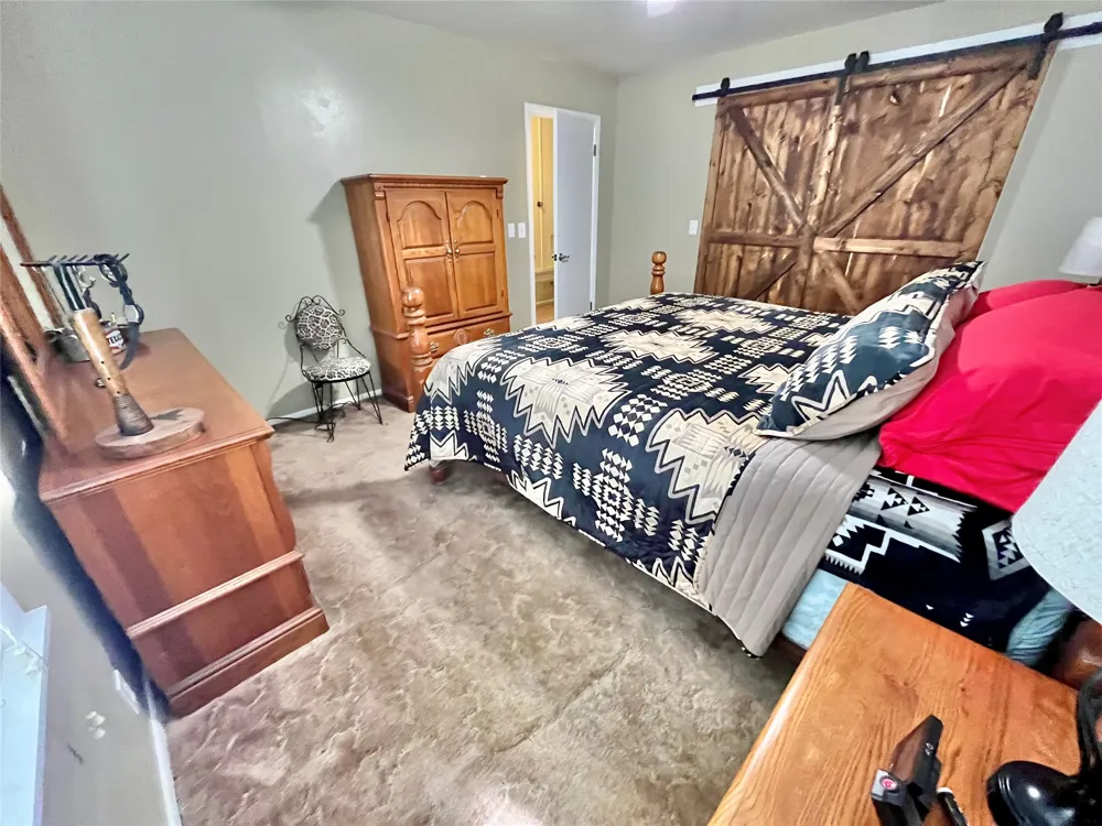 601 Navajo Trail Hamilton, TX 76531