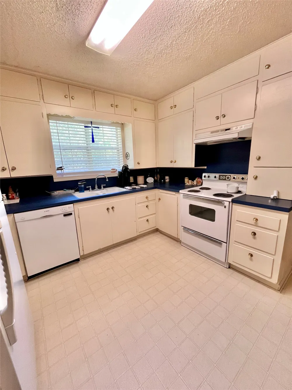 601 Navajo Trail Hamilton, TX 76531