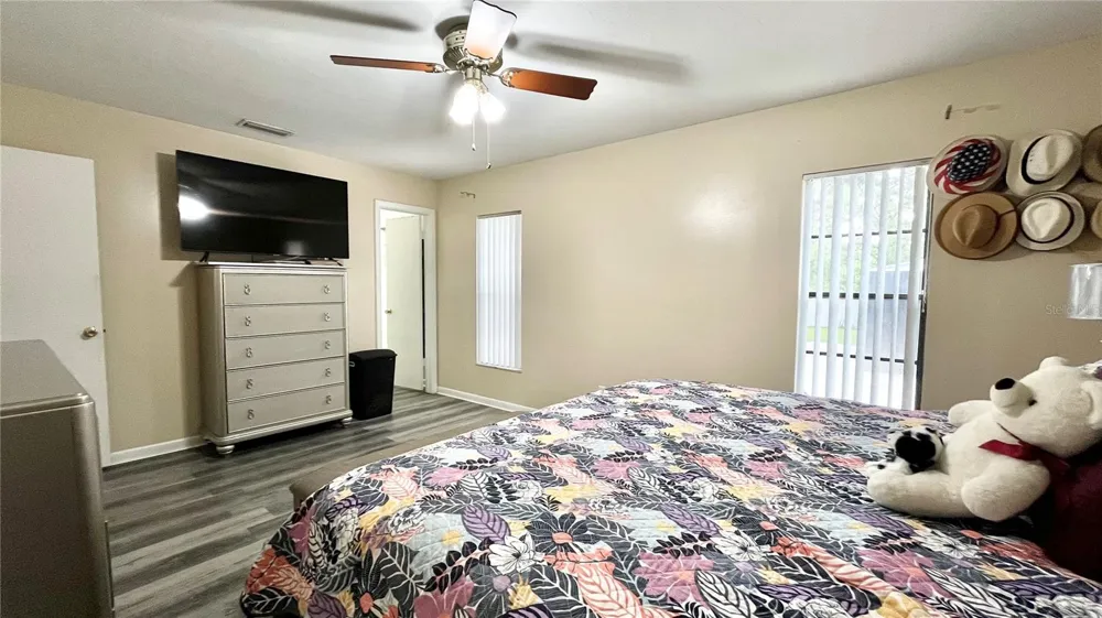14216 BRIARTHORN DRIVE Tampa, FL 33625