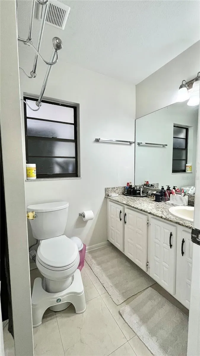 14216 BRIARTHORN DRIVE Tampa, FL 33625