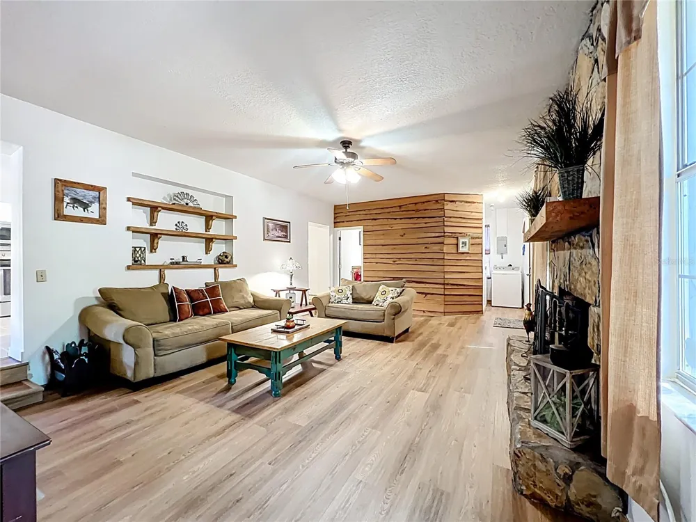 1338 SAINT NICHOLAS AVENUE Christmas, FL 32709