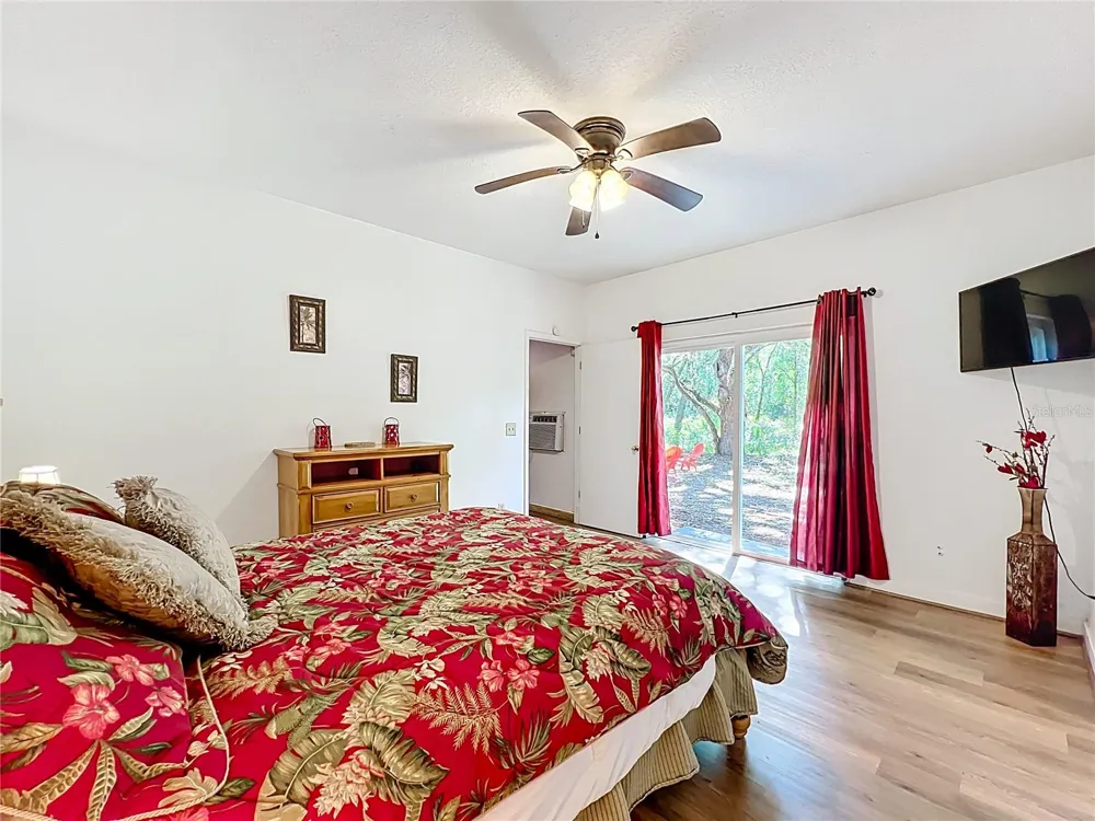 1338 SAINT NICHOLAS AVENUE Christmas, FL 32709