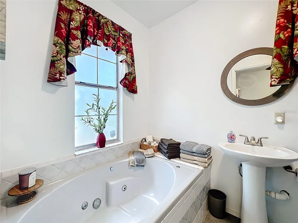 1338 SAINT NICHOLAS AVENUE Christmas, FL 32709