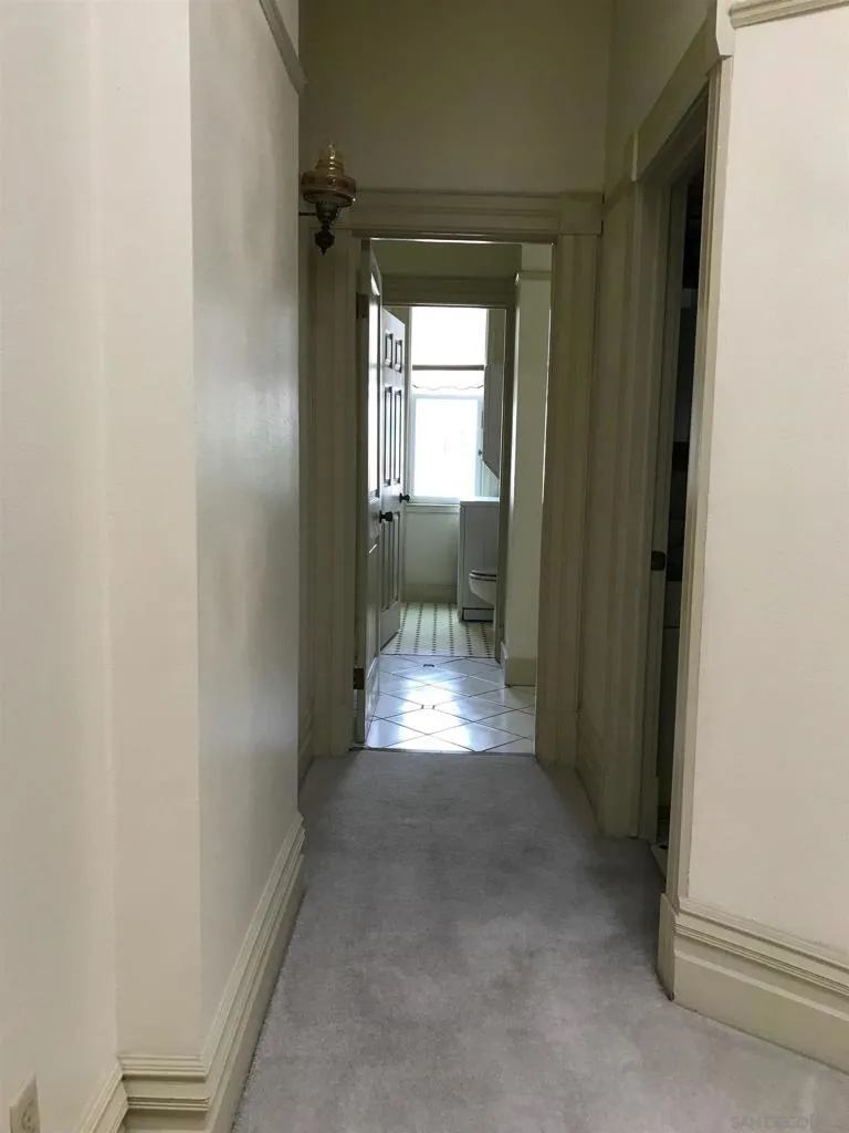 906 A Ave National City, CA 91950