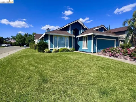 5001 Meadow Pass Way