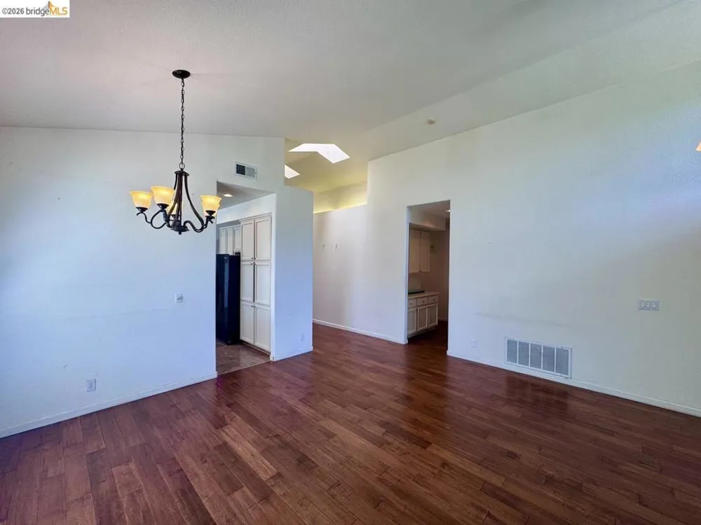 5001 Meadow Pass Way Antelope, CA 95843