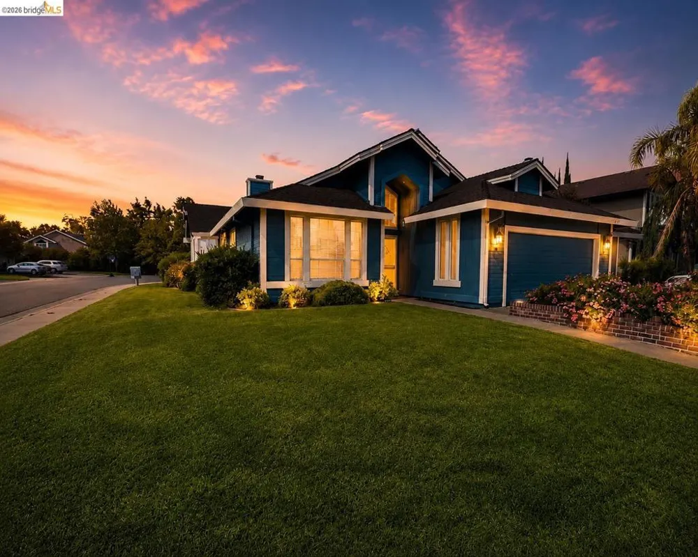 5001 Meadow Pass Way Antelope, CA 95843