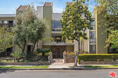 525 S Ardmore Avenue #107