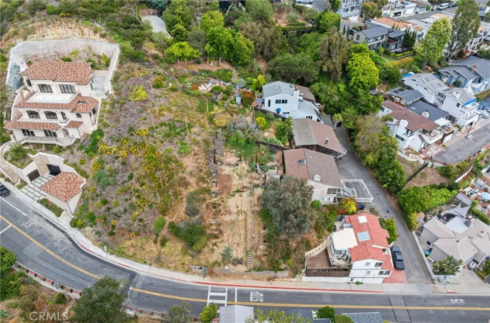 375 Nyes Place Laguna Beach, CA 92651