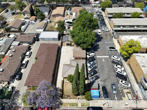 215 E Ash Avenue