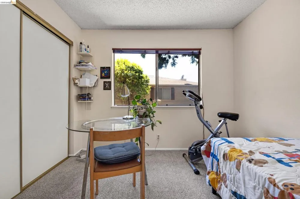 2567 El Portal Dr #A San Pablo, CA 94806