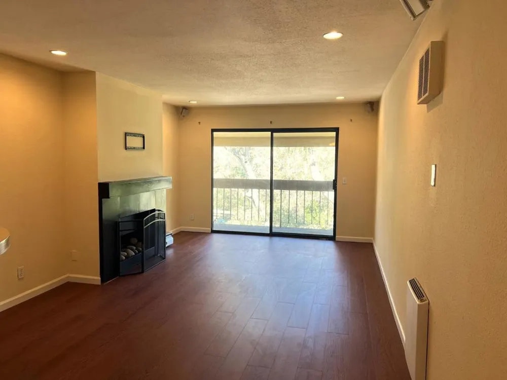2308 Golden Oaks Lane Monterey, CA 93940
