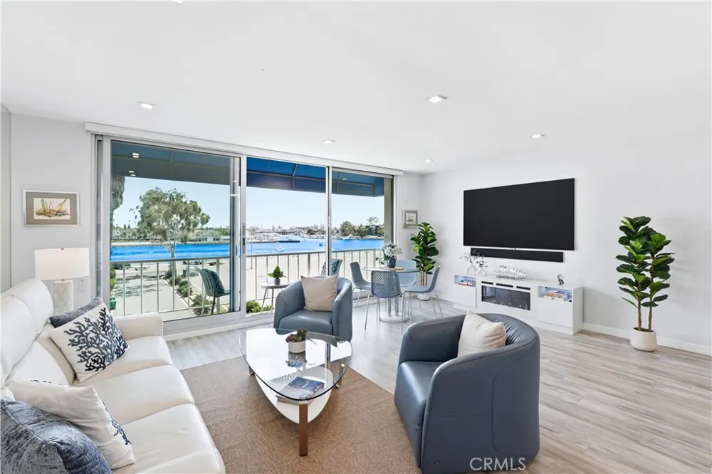 383 Bay Shore Avenue #407