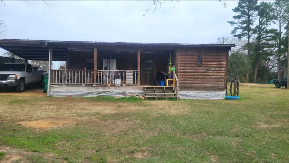 211 Holly Springs Church Road Coushatta, LA 71019