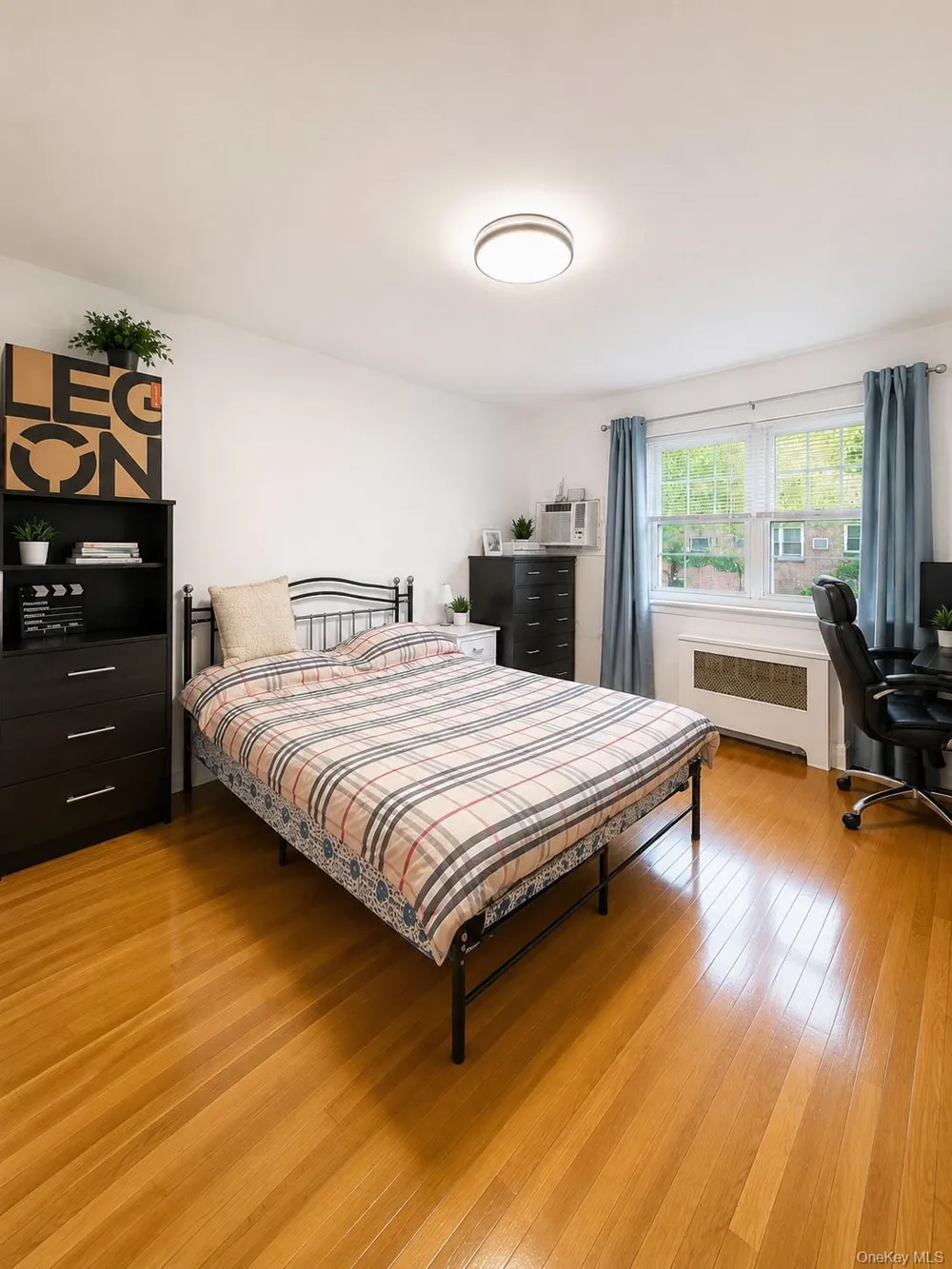 7012 Kissena Boulevard #102A Flushing, NY 11367