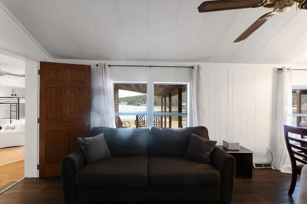 4551 FM 1148 Possum Kingdom Lake, TX 76450