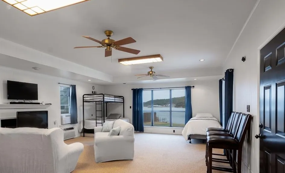 4551 FM 1148 Possum Kingdom Lake, TX 76450