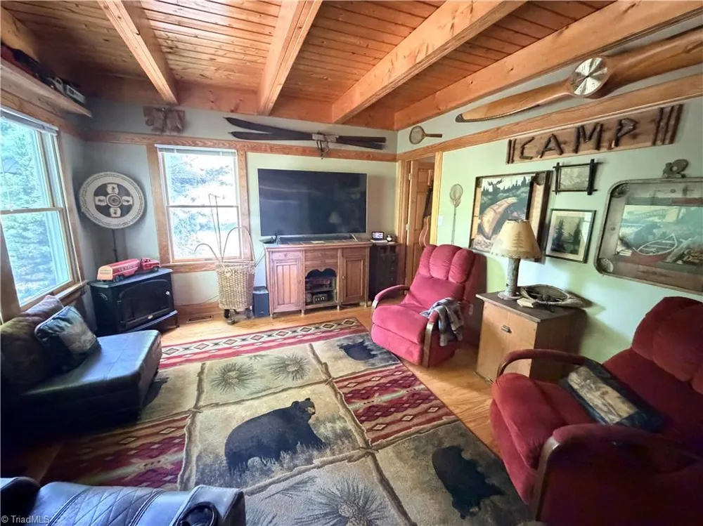 147 Fairview Drive Traphill, NC 28685