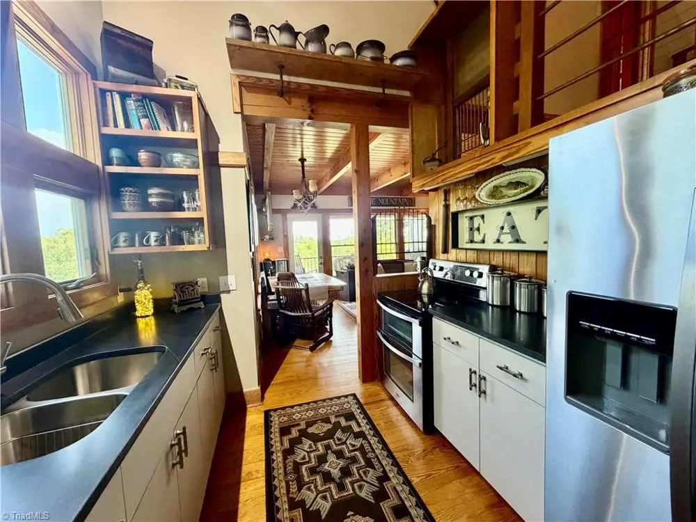 147 Fairview Drive Traphill, NC 28685