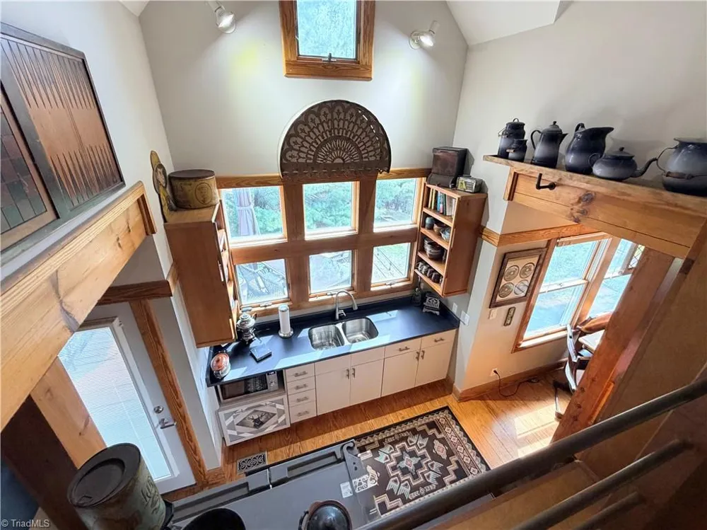 147 Fairview Drive Traphill, NC 28685