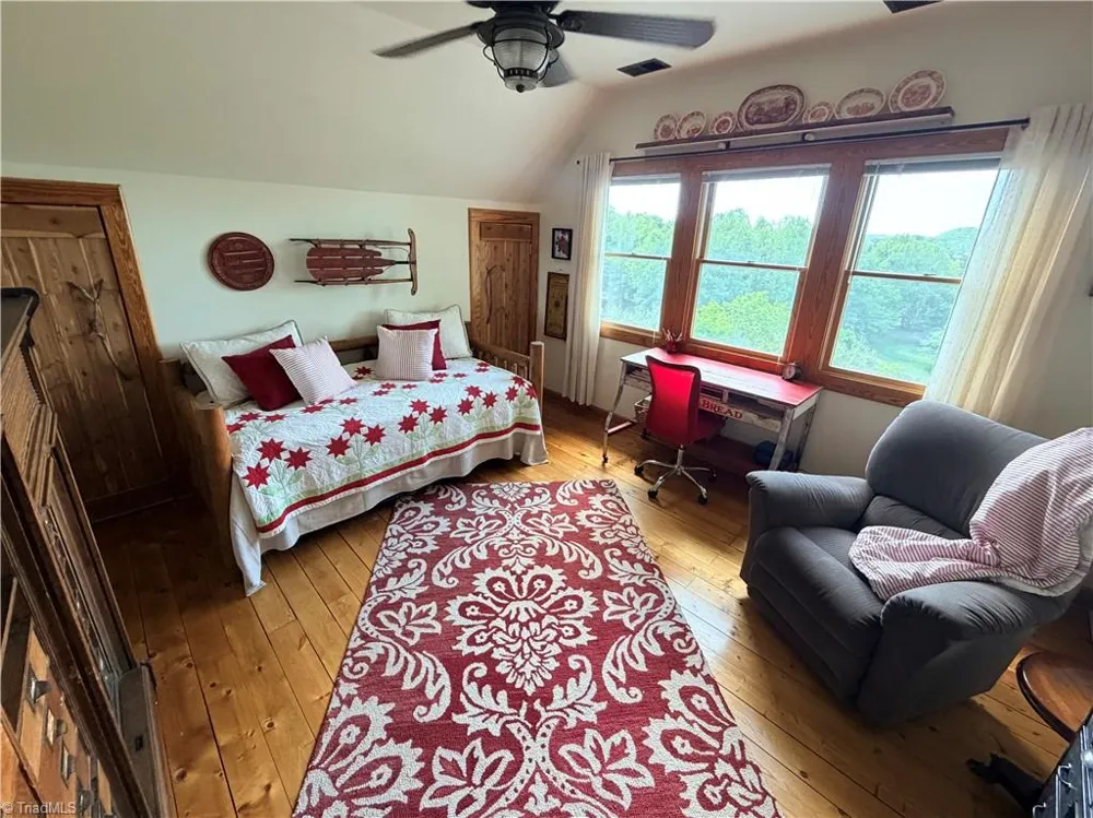 147 Fairview Drive Traphill, NC 28685