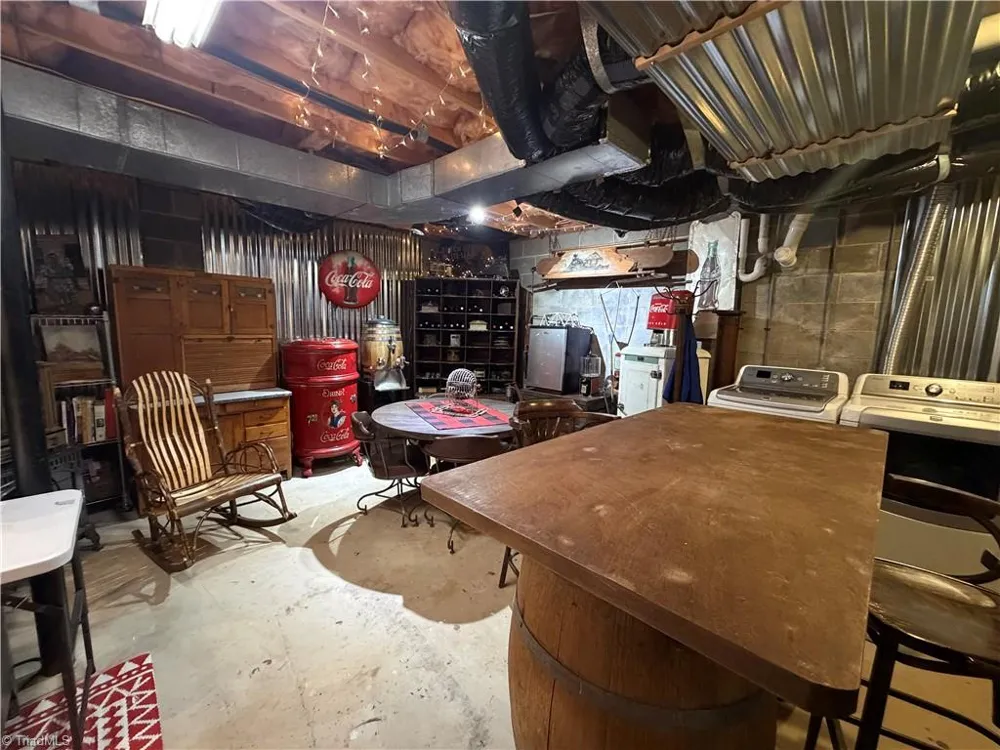 147 Fairview Drive Traphill, NC 28685