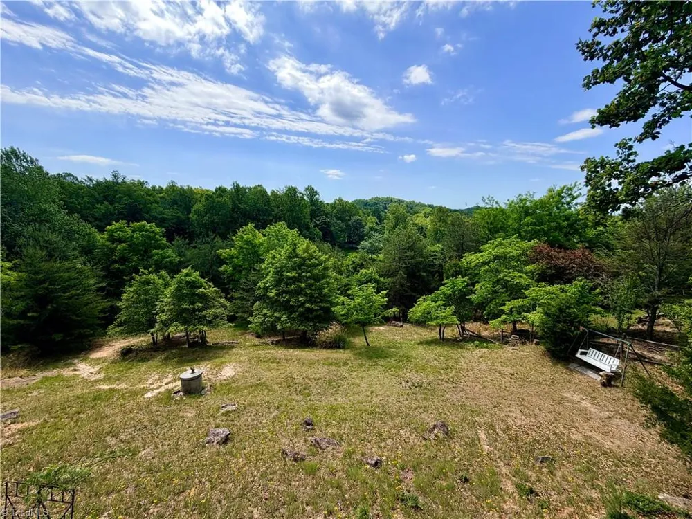 147 Fairview Drive Traphill, NC 28685