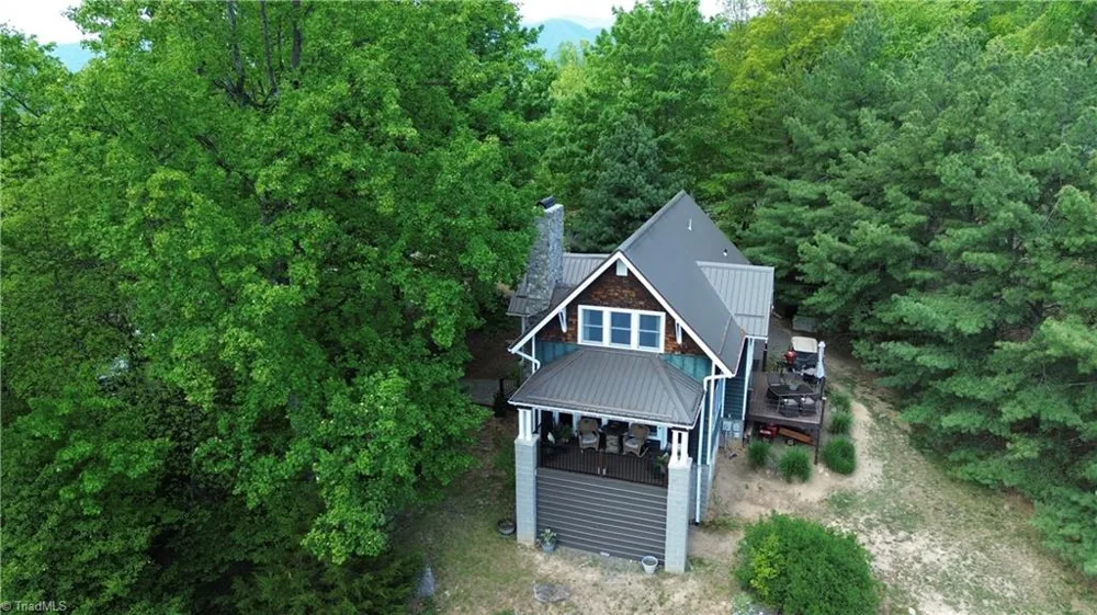 147 Fairview Drive Traphill, NC 28685